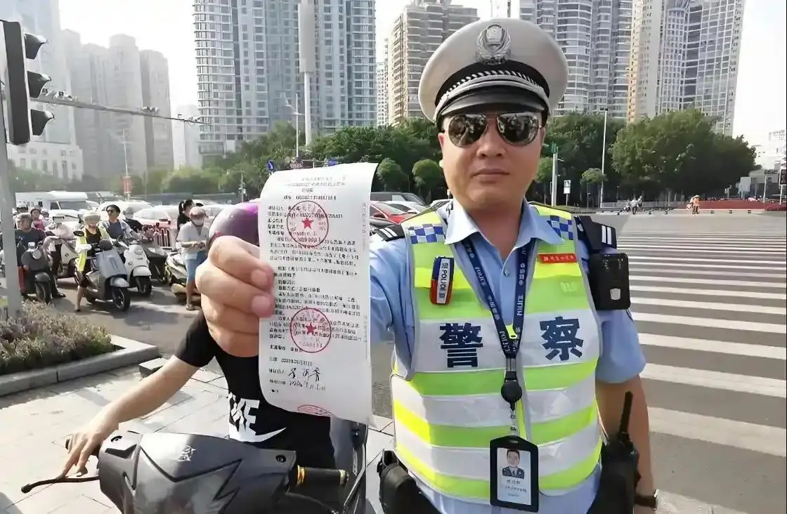 车辆违章后几天会收到通知_违章高发日期提醒_超过什么时间可以放心