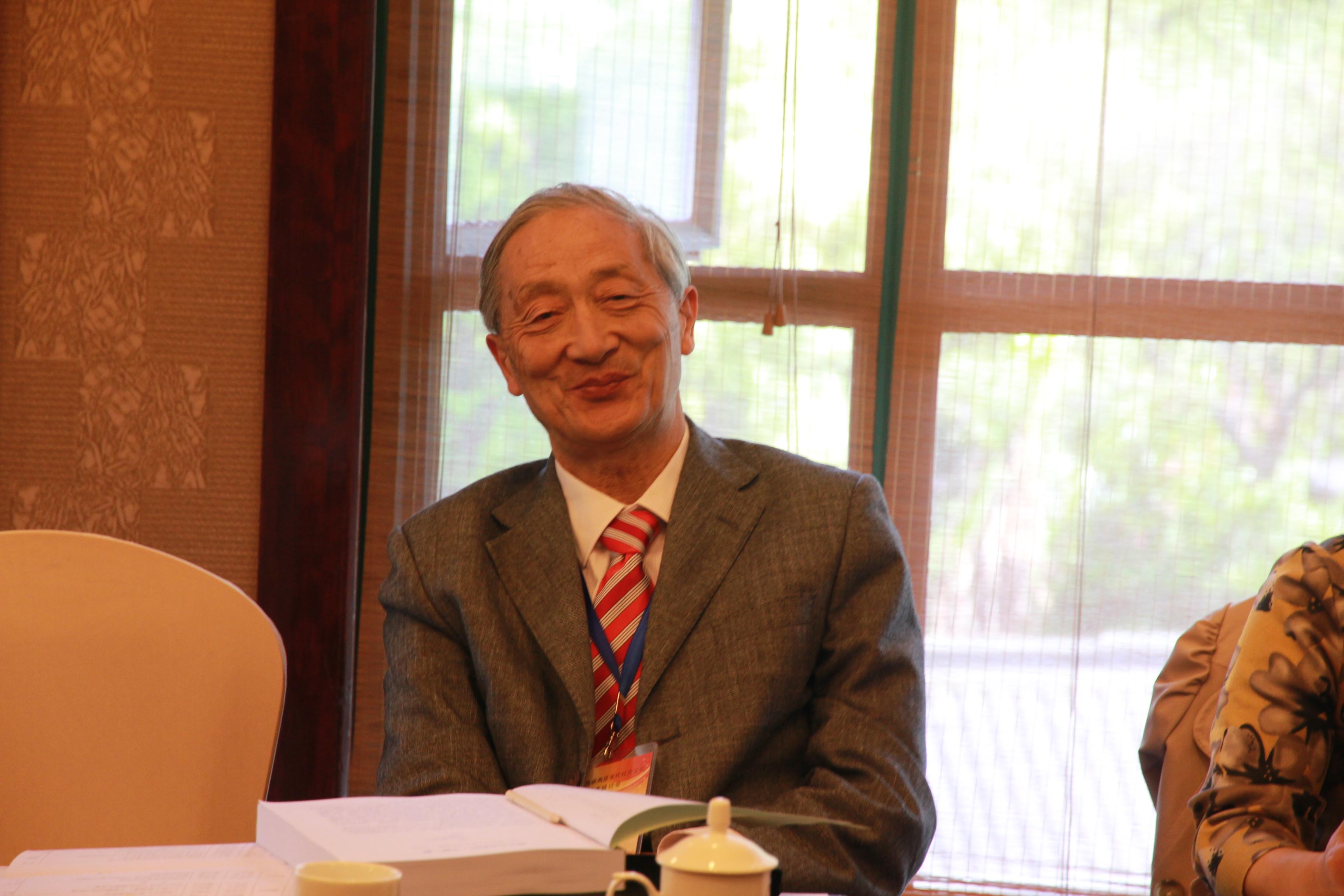 林嘉文 70万字学术专著 高考前自杀_高考