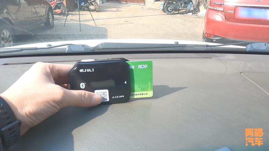 为什么很多人宁愿排队也不办ETC_ETC办理困难的原因_高速ETC