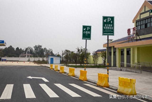 高速服务区三大支柱撑起盈利体系，能源补给成核心引擎