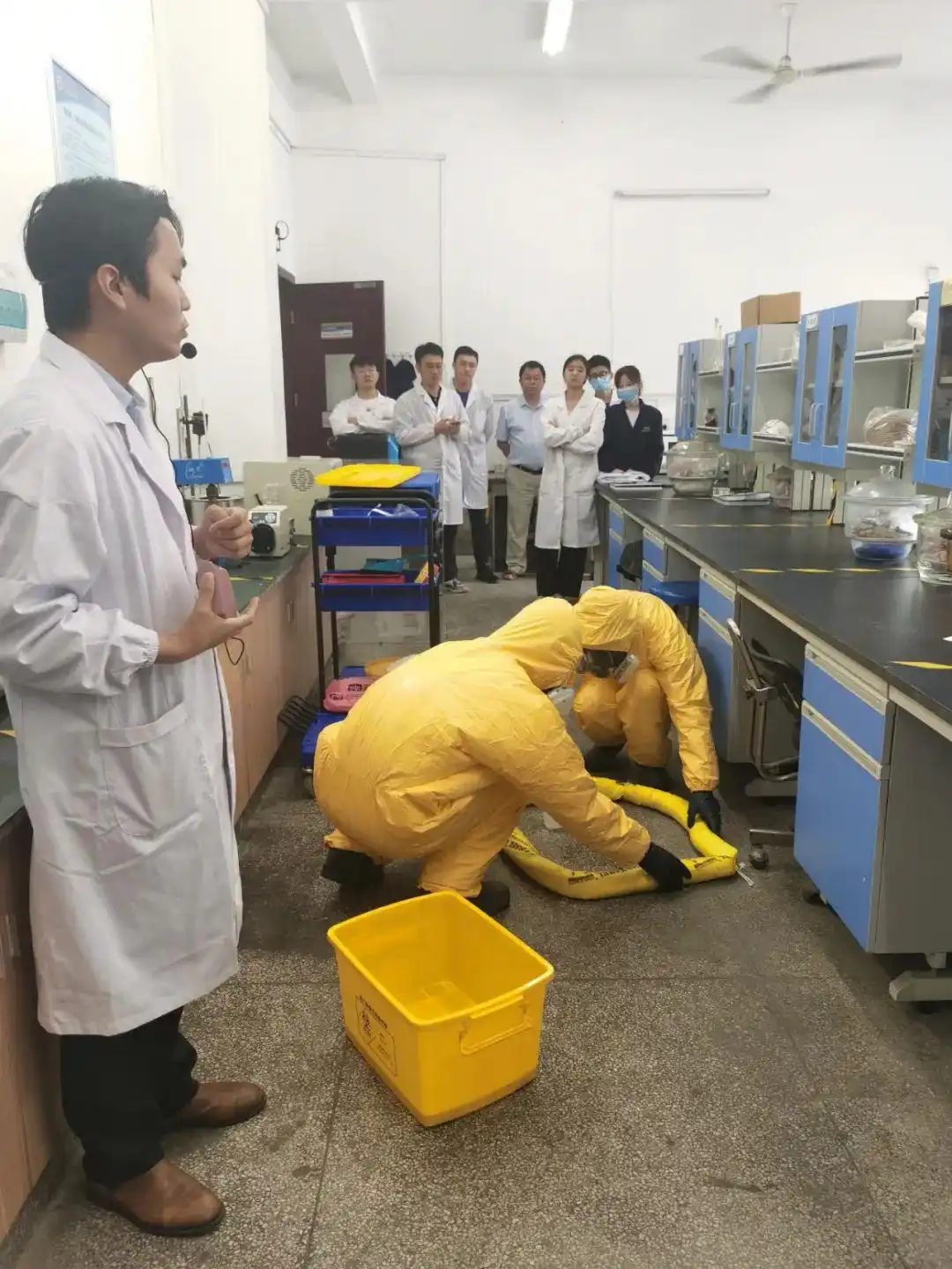 高校实验室安全_实验室安全事故频发_大学实验室