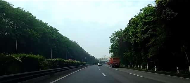 高速驾驶安全指南_高速行驶_新手司机高速驾驶技巧