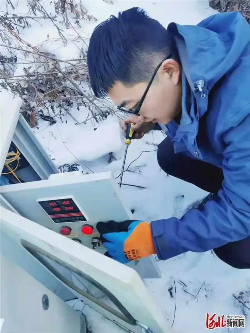 除雪保畅服务_张承高速冬奥保障_高速维护