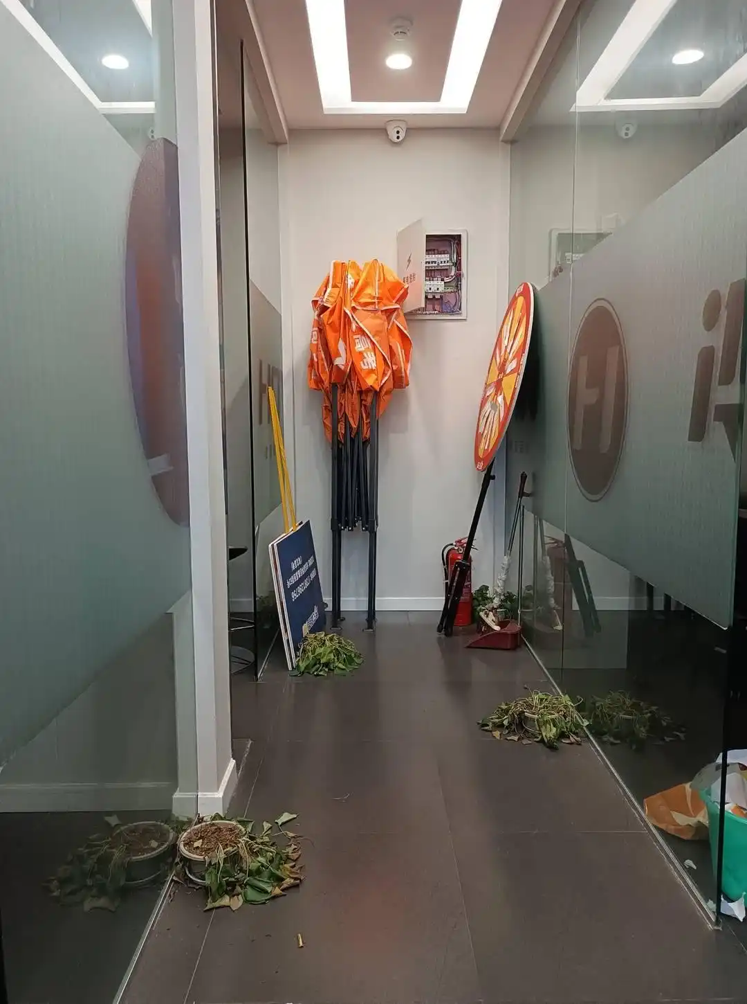 高考培训机构_南充鸿文高考一对一退款问题_鸿文高考一对一黑名单