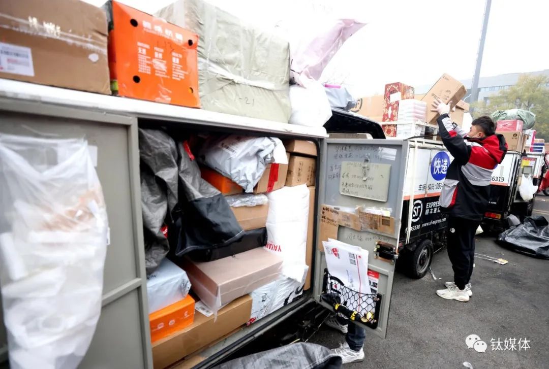 快递停运期间客服工作_双十一快递积压影响_快递延迟停滞原因