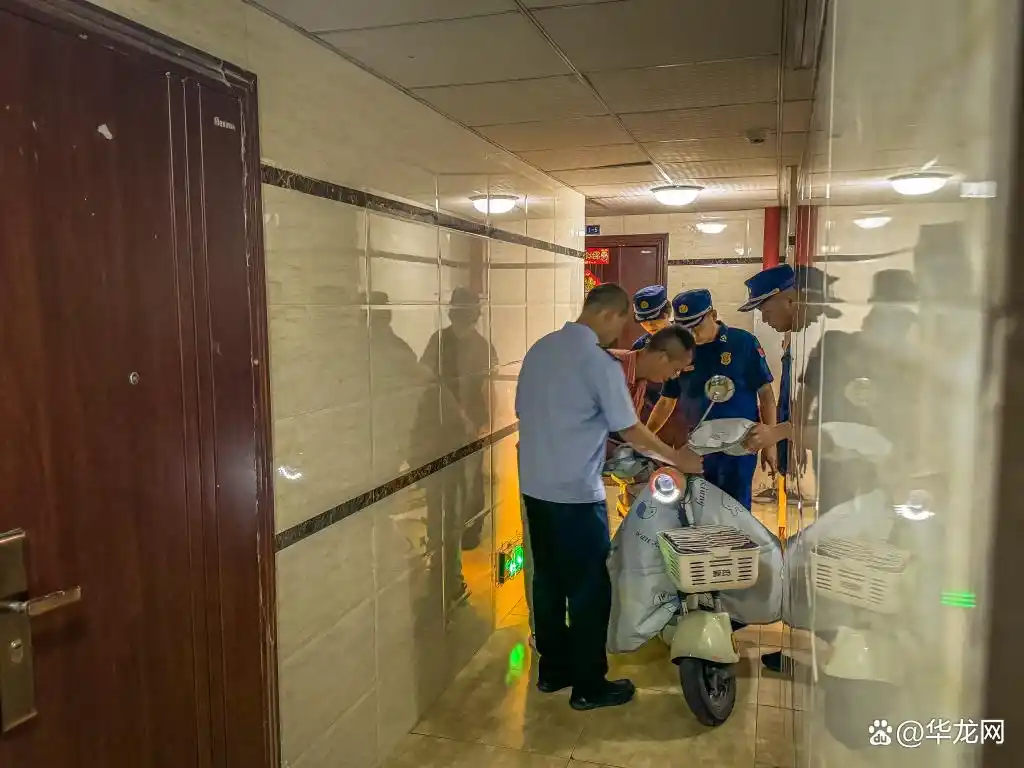 违章行为_电动自行车安全隐患整治 夜查行动 非法改装