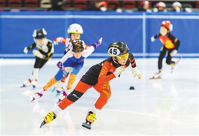 一体推进教育科技人才发展_大学安全教育_实施新时代立德树人工程