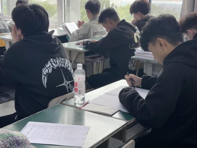 济南新壹象教育培训学校升学承诺制_济南新壹象教育培训学校四重保障机制_高考培训机构