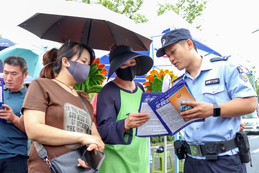 高考后收到‘作弊记0分’短信？这是新型诈骗套路要小心