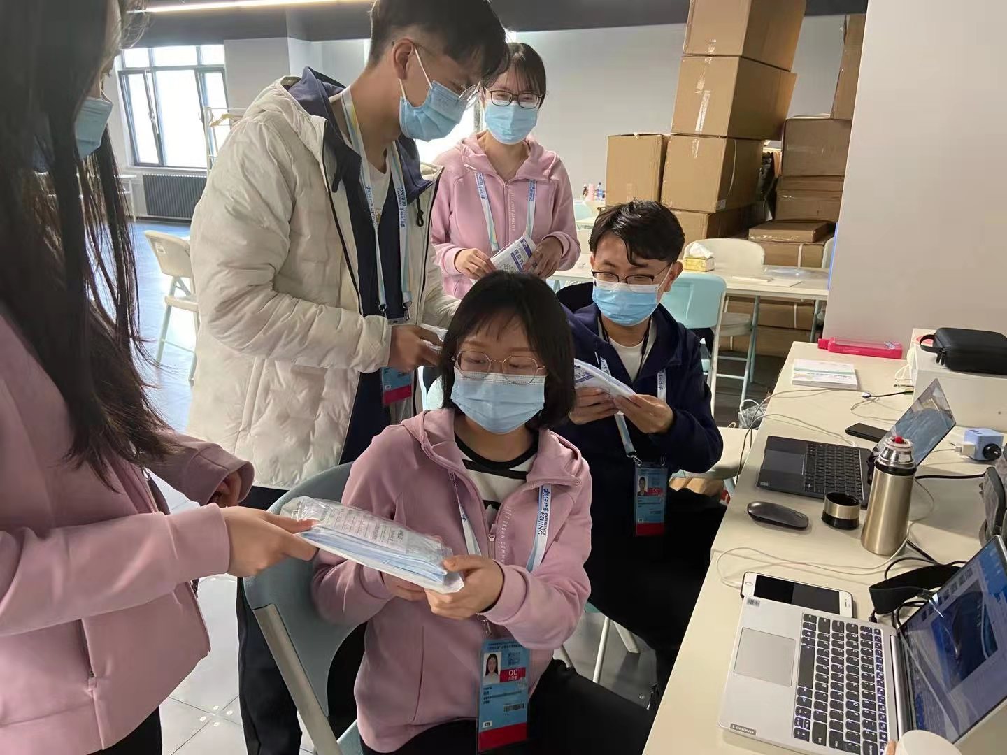  "首都体育馆 场地转换 志愿者培训" _"相约北京 冬奥冰上测试活动 志愿者工作" _冬奥会志愿者