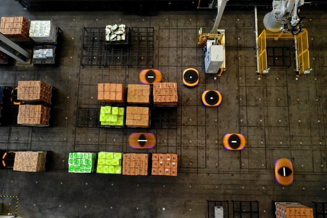 春节期间快递业务量低_生鲜快递停运吗_苏宁物流不停运不涨价