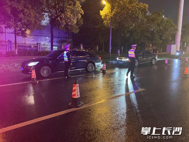 长沙县交警通报事故多发地段 百日攻坚整治酒驾等违法