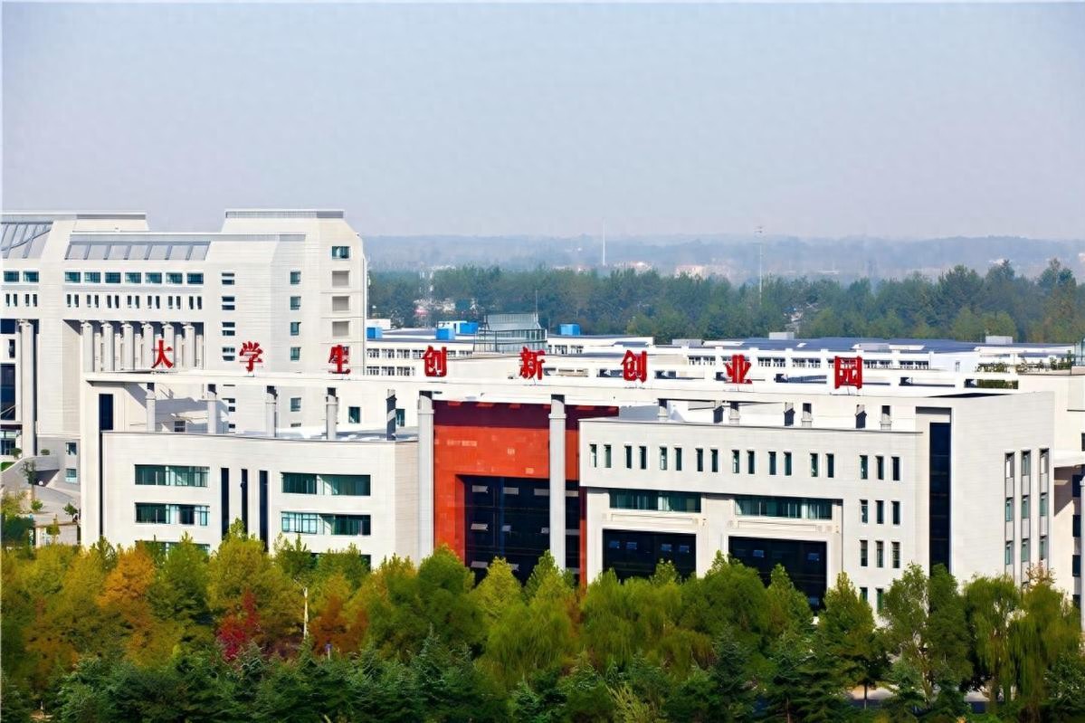 黄淮学院多措并举提升学科建设水平，推动学校高质量发展