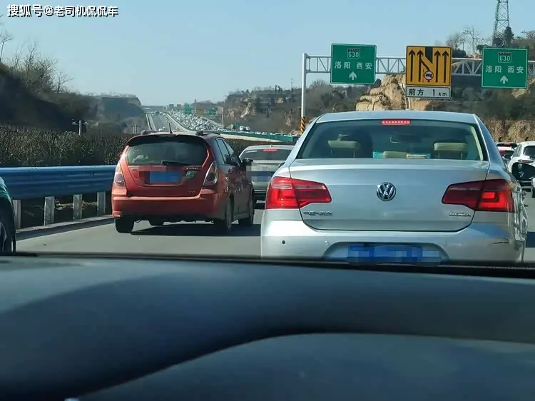 7座及以下非营运小型客车年度固定里程免费模式_高速收费_优化高速公路重大节假日免收小型客车通行费政策