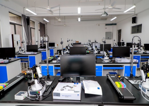 大学学科建设_AI+教育 人工智能通识课程体系 人才培养体系创新