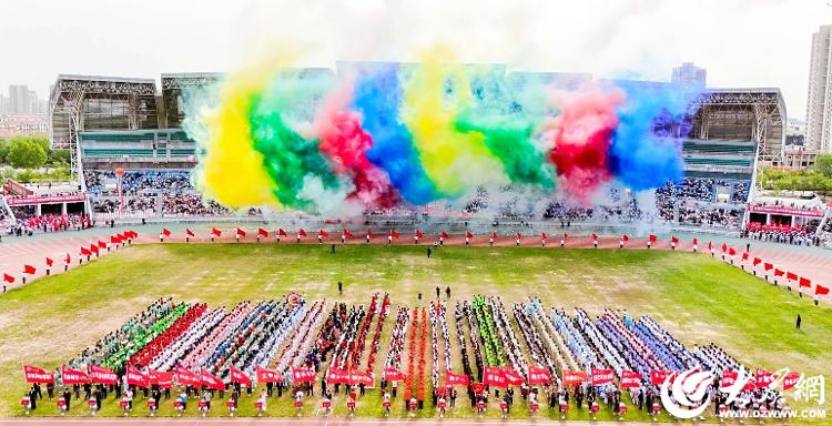 临沂大学体育精神_大学运动会_临沂大学田径运动会