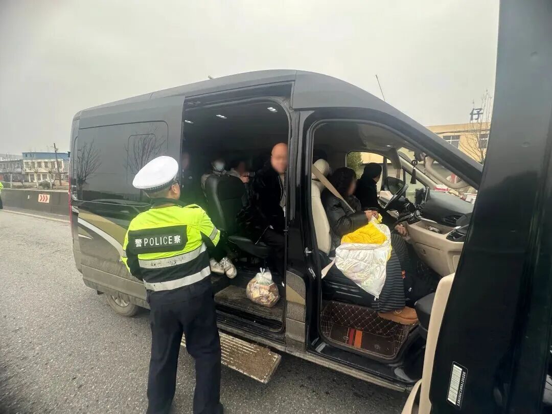 违章后果_春运非法营运安全意识_超员客车安全隐患