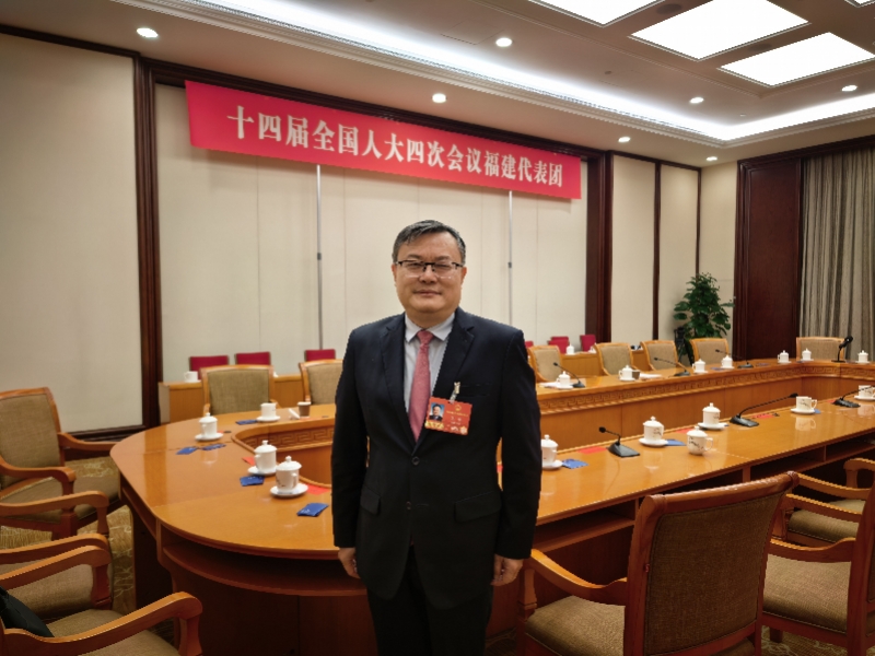 厦大关怀暖学生：定制食堂菜单等，滋养心中善的种子