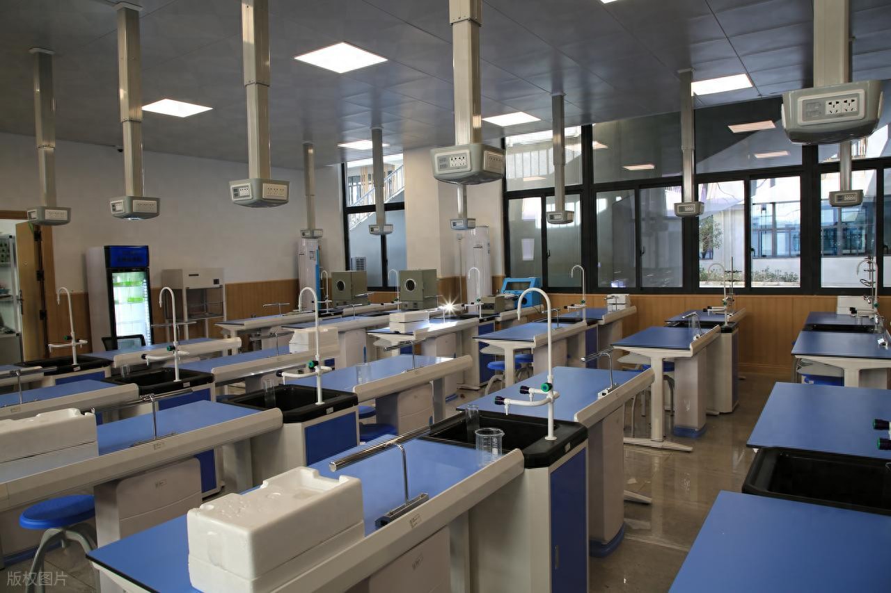 大学实验室_仪器故障排查_实验室设备维护