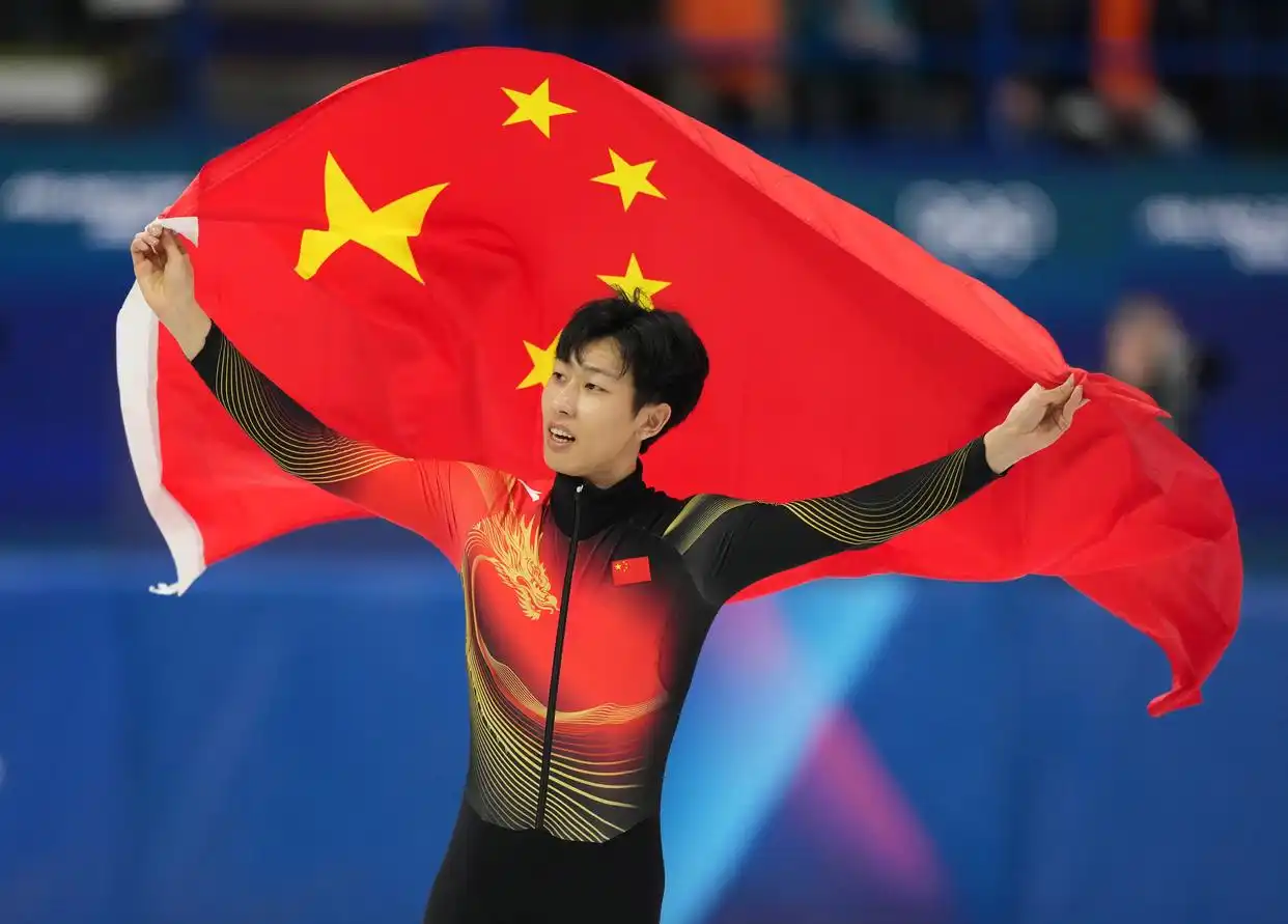 米兰冬奥会闭幕式_冬奥会运动员_中国体育代表团成绩