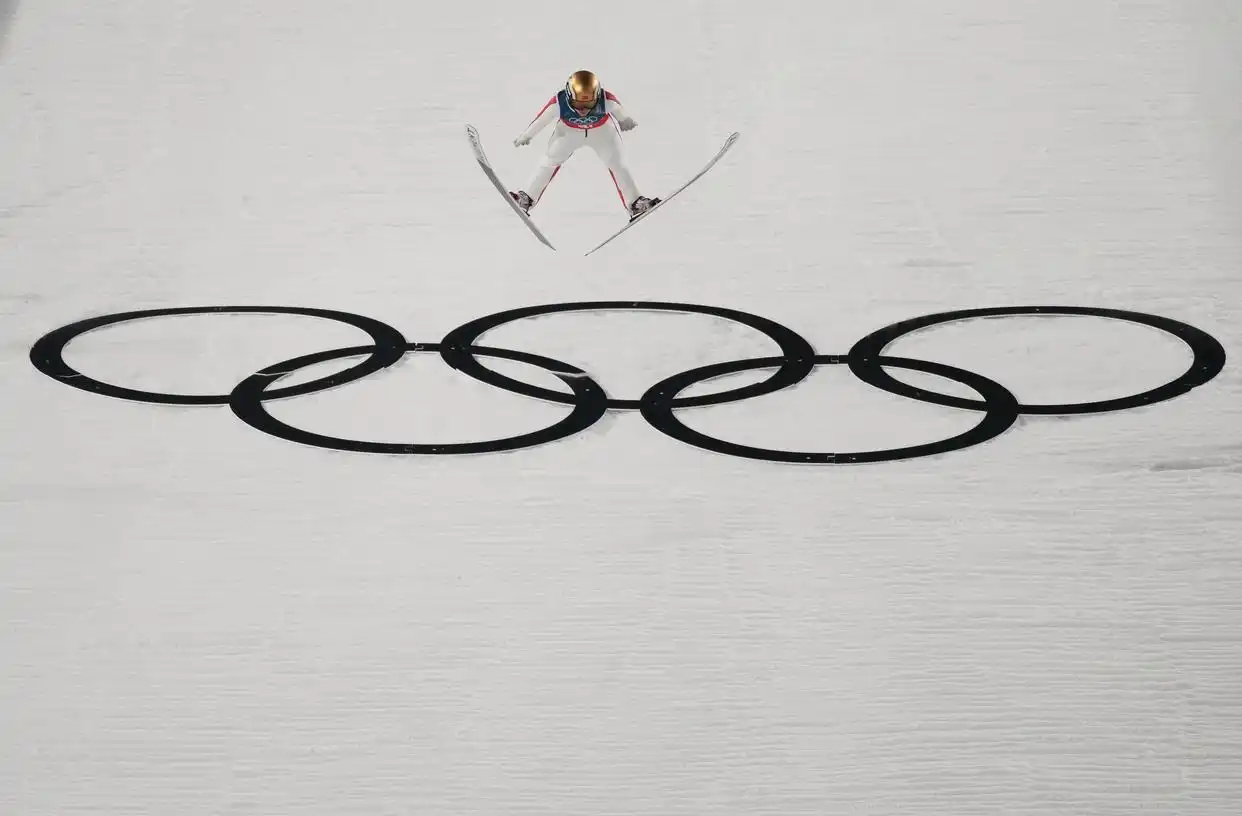 中国体育代表团成绩_冬奥会运动员_米兰冬奥会闭幕式