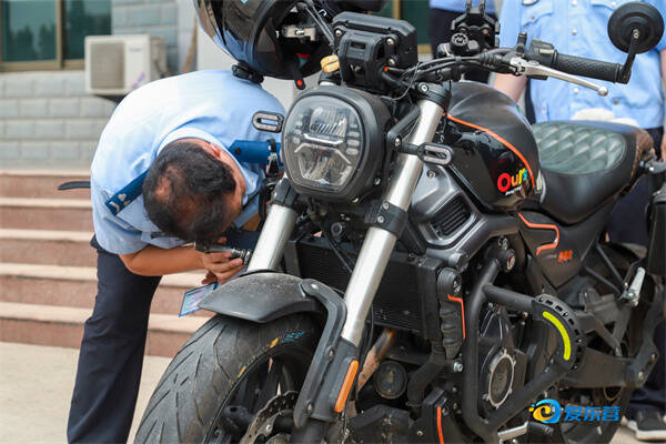 非法改装车辆整治_东营市公安局打击飙车炸街_违章高发地段整治