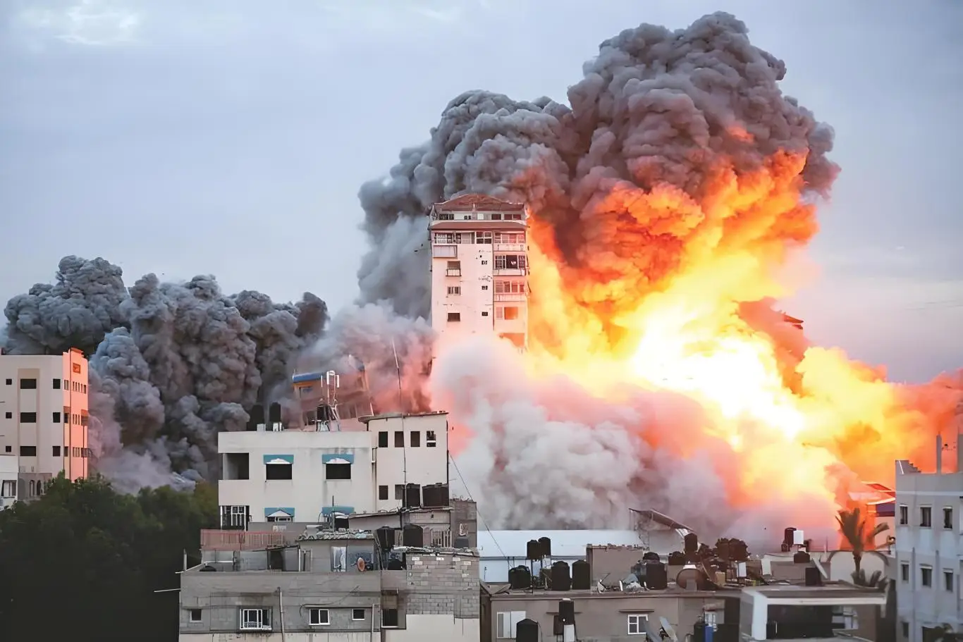 中东局势致跨境电商物流急刹车，发往欧美包裹时效延长运费涨