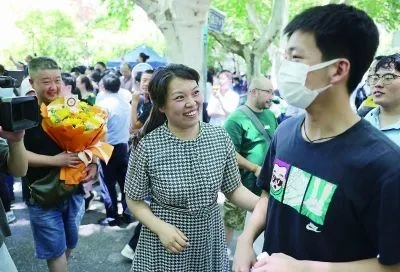 2023 年高考成绩通知单打印时间及录取工作安排