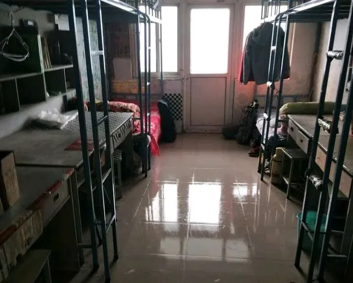 河南大学宿舍费用_大学宿舍_河南35所大学宿舍环境