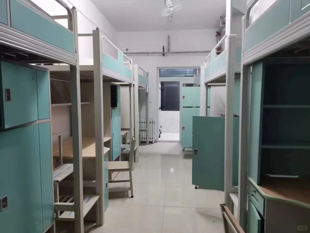 河南35所大学宿舍环境_大学宿舍_河南大学宿舍费用