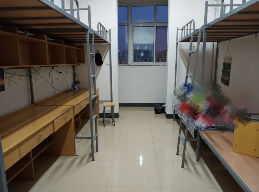 河南大学宿舍费用_大学宿舍_河南35所大学宿舍环境