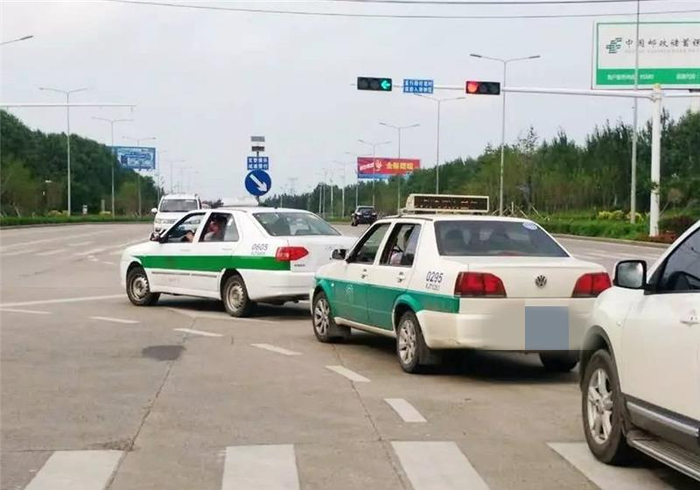 规范开车还扣分？这3种违章高发原因，老司机也常中招