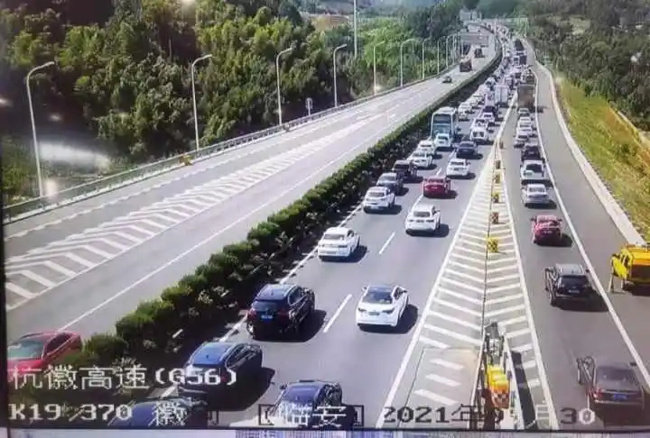 杭州高速国庆拥堵_高速路况_杭州高速路况实时更新