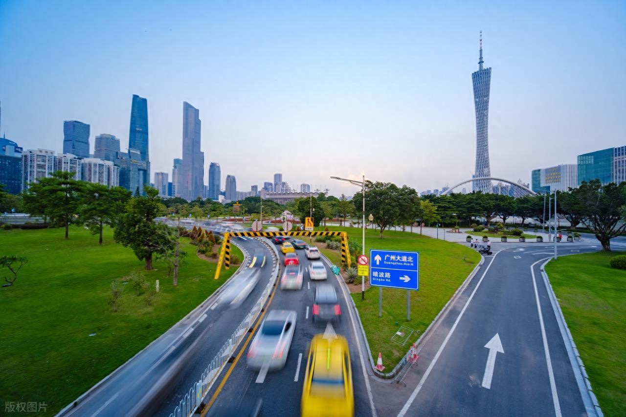 广州 2026 年机动车限行新调整：开四停四与高峰限行详情