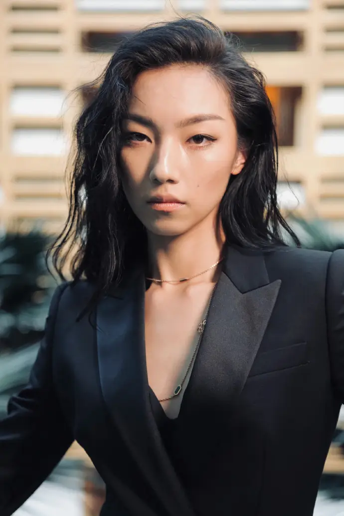 高考移民 邓婵玉学历造假 艺术院校招生内幕_高考特长生