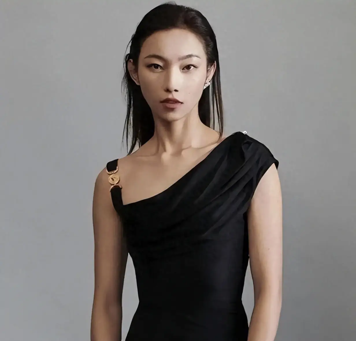 高考特长生_高考移民 邓婵玉学历造假 艺术院校招生内幕