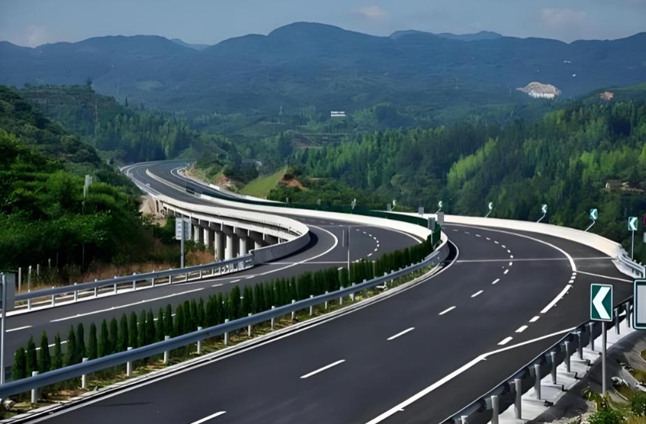 高速节假日免费_每车每年固定3000公里免费额度_高速公路免费政策