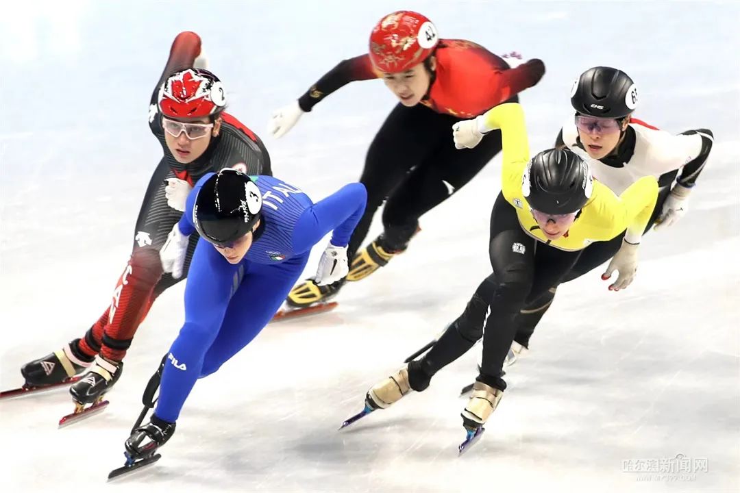 北京冬奥会短道速滑女子1000米 复赛打破世界纪录 舒尔廷卫冕之路_冬奥会世界纪录