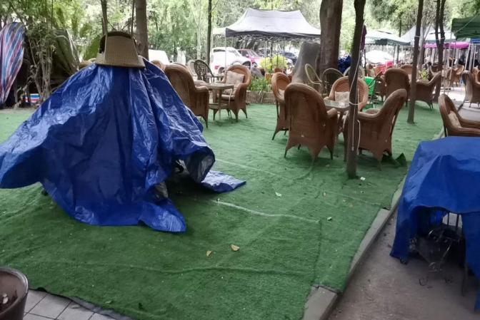 城市小微公共空间整治提升_违章高发城市治理_推动城市管理融入基层治理