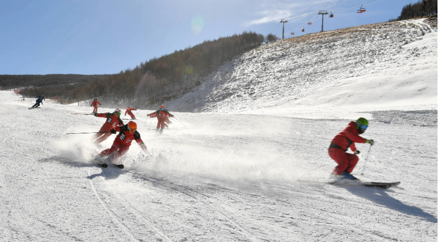 张家口借冬奥遗产谋发展，冷资源变热经济促多元融合