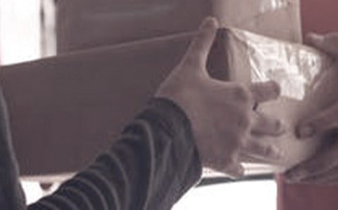 2017春节顺丰不停运，但除夕至初六寄件要收10元服务费