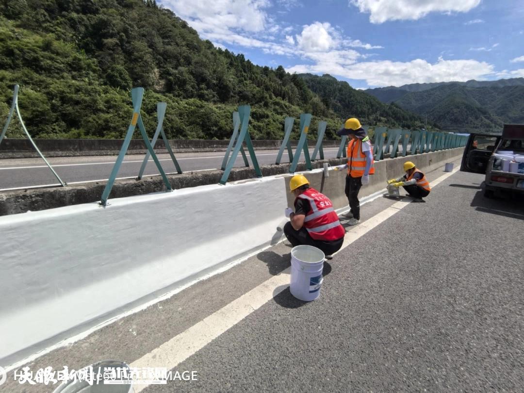 贵州高速集团铜仁营运中心两项技术攻关提升高速养护水平