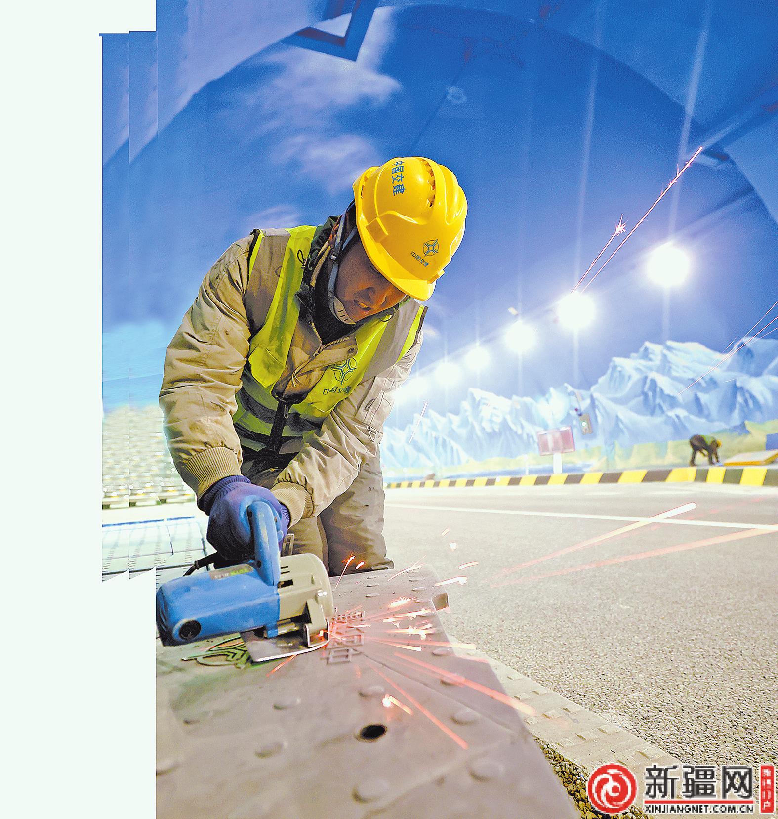 乌尉高速服务区设施_乌尉高速试运营时间_高速行车注意事项