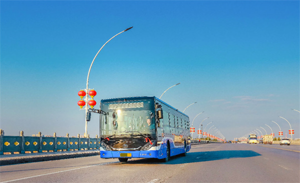 高考出租车免费服务_高考交通_爱心送考活动