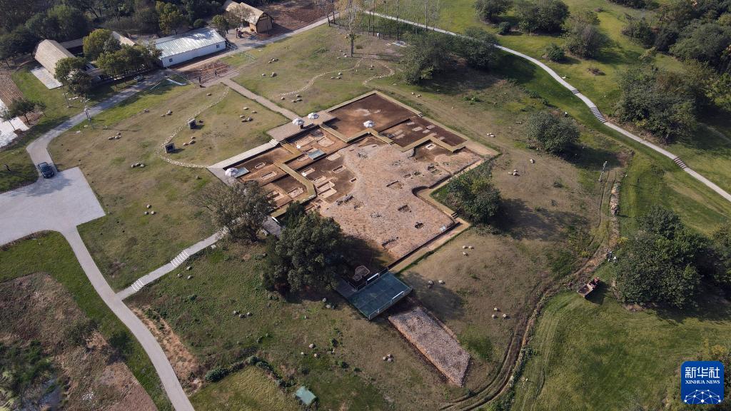 凌家滩遗址双连璧玉文化_北京冬奥会奖牌凌家滩双连璧元素_冬奥会奖牌