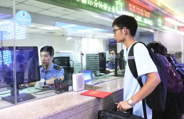 高速行驶规则_京哈高速按车型分道行驶_交通十二时辰