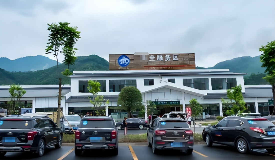 高速服务区过夜规定_高速服务区住宿_高速超时费收取标准