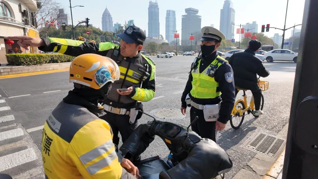 3月13日起上海新规：非机动车行人违章罚款逾期将加罚