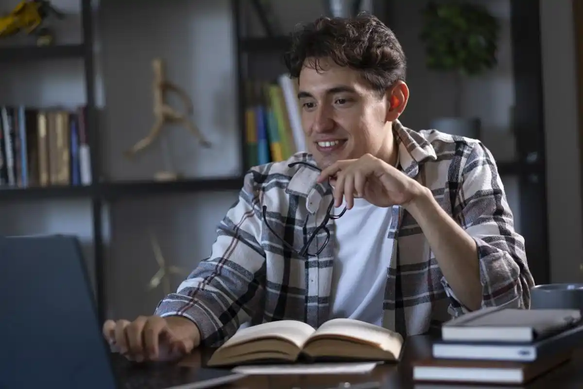 大学安全教育_大学生安全教育_提升安全意识掌握安全知识