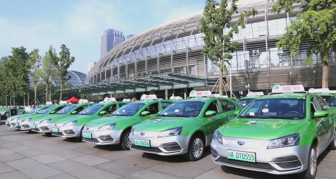 成都市绿色低碳发展政策措施_成都市绿色交通方案_绿色出行与限号限行